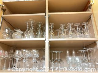 MaxSold Auction: Rosenthal Wine Glass Set and more - Toronto (Ontario, Canada) PARTNER MANAGED Estate Sale Online Auction - Edmund Gate