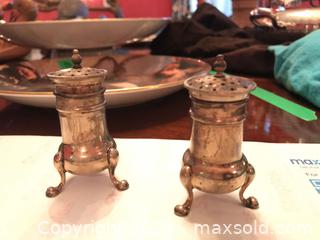 MaxSold Auction: Sterling Silver pepper ? and salt shaker small Spoons - Toronto (Ontario, Canada) PARTNER MANAGED Estate Sale Online Auction - Edmund Gate
