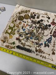 MaxSold Auction: Assorted Costume Jewelry Lot – Approx. 814g - Vancouver (British Columbia, Canada) SELLER MANAGED Reseller Online Auction - East 7th Avenue (STORAGE)              