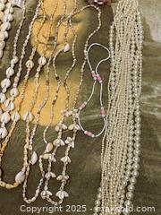 MaxSold Auction: Assorted Shell and Beaded Jewelry Lot – Approx. 618g - Vancouver (British Columbia, Canada) SELLER MANAGED Reseller Online Auction - East 7th Avenue (STORAGE)              