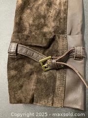 MaxSold Auction: Danier Brown Suede and Leather Pants – Size 0 (US 4 UK) - Vancouver (British Columbia, Canada) SELLER MANAGED Reseller Online Auction - East 7th Avenue (STORAGE)              