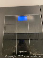 MaxSold Auction: Lot includes an Etekcity digital bathroom scale with illuminated display and a chrome tabl - Vancouver (British Columbia, Canada) SELLER MANAGED Reseller Online Auction - East 7th Avenue (STORAGE)              