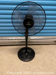 MaxSold Auction: Westinghouse 18” Pedestal Fan - Vancouver (British Columbia, Canada) SELLER MANAGED Reseller Online Auction - East 7th Avenue (STORAGE)              
