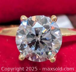 MaxSold Auction: Certified 10K(1.77g)Lab Diamond(1.55ct) - Toronto (Ontario, Canada) PARTNER MANAGED Downsizing Online Auction - Queen Street East