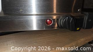 MaxSold Auction: Betty Crocker Electric 3-Well Buffet Server, Stainless Steel  A - Ottawa (Gloucester)(Ontario, Canada) PARTNER MANAGED Moving Online Auction - Southpark Drive