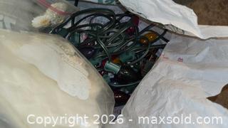 MaxSold Auction: Christmas Lights  B - Ottawa (Gloucester)(Ontario, Canada) PARTNER MANAGED Moving Online Auction - Southpark Drive