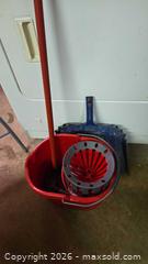 MaxSold Auction: Cleaning Supplies B - Ottawa (Gloucester)(Ontario, Canada) PARTNER MANAGED Moving Online Auction - Southpark Drive
