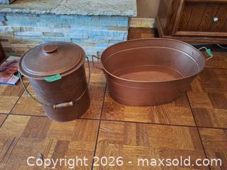 MaxSold Auction: Copper-Finish Metal Bucket and Large Oval Tub A - Ottawa (Gloucester)(Ontario, Canada) PARTNER MANAGED Moving Online Auction - Southpark Drive