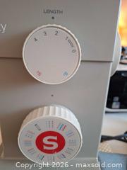 MaxSold Auction: Singer Heavy Duty Sewing Machine A - Ottawa (Gloucester)(Ontario, Canada) PARTNER MANAGED Moving Online Auction - Southpark Drive