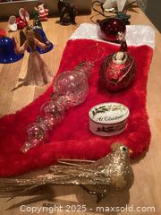 MaxSold Auction:  Christmas &#34;Odds and Ends&#34; Lot - Toronto (Ontario, Canada) SELLER MANAGED Estate Sale Online Auction - Richbourne Court