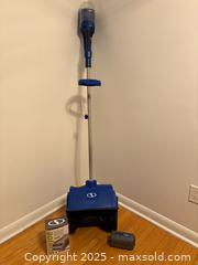 MaxSold Auction: SNOWJOE 40v Cordless Snow Shovel  - Toronto (Ontario, Canada) SELLER MANAGED Estate Sale Online Auction - Richbourne Court