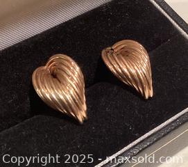 MaxSold Auction: Unique Gold Earrings - Toronto (Ontario, Canada) SELLER MANAGED Estate Sale Online Auction - Richbourne Court