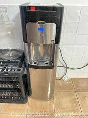MaxSold Auction: Whirlpool Water Cooler / hot &#38; cold - Greater Sudbury (Ontario, Canada) PARTNER MANAGED Estate Sale Online Auction - Logan Avenue