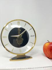 MaxSold Auction: Vintage Kaiser 8-Day 7-Jewels Floating Mystery Clock – Mid-Century Modern – Germany - Hamilton (Ontario, Canada) SELLER MANAGED Downsizing Online Auction -  Miller Drive