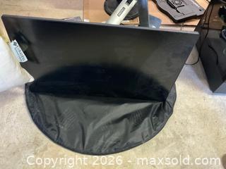 MaxSold Auction: Wacom pen display, ASUS & Dell monitors with accessories - Manassas (Virginia, USA) SELLER MANAGED Downsizing Online Auction - Spriggs Road