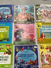 MaxSold Auction: Children’s 45s - 103128 - Ottawa (Ontario, Canada) SELLER MANAGED Estate Sale Online Auction - Frank Nighbor Place