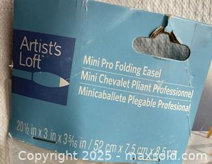 MaxSold Auction: Easel new with bag both very new condition - 103128 - Ottawa (Ontario, Canada) SELLER MANAGED Estate Sale Online Auction - Frank Nighbor Place