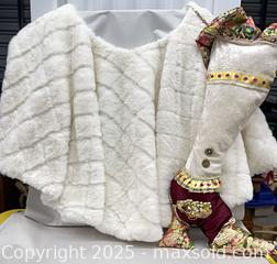 MaxSold Auction: Luxurious White Christmas Decor - 103128 - Ottawa (Ontario, Canada) SELLER MANAGED Estate Sale Online Auction - Frank Nighbor Place