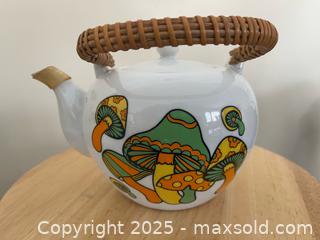 MaxSold Auction: Mushroom Tea Pot - 103128 - Ottawa (Ontario, Canada) SELLER MANAGED Estate Sale Online Auction - Frank Nighbor Place