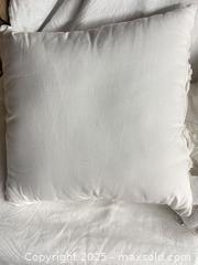 MaxSold Auction: NEW - 2 Decorative White Pillows  - 103128 - Ottawa (Ontario, Canada) SELLER MANAGED Estate Sale Online Auction - Frank Nighbor Place