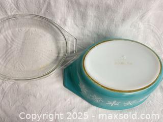 MaxSold Auction: Pyrex Snow flakes  - 103128 - Ottawa (Ontario, Canada) SELLER MANAGED Estate Sale Online Auction - Frank Nighbor Place