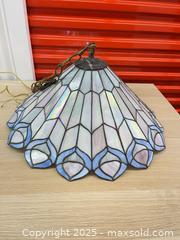 MaxSold Auction: Tiffany Style Swag Lamp - 103128 - Ottawa (Ontario, Canada) SELLER MANAGED Estate Sale Online Auction - Frank Nighbor Place