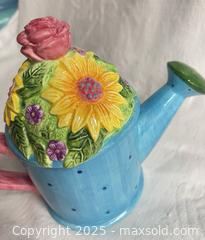 MaxSold Auction: VTG Floral Tea Pot & Wade Whimseas - 103128 - Ottawa (Ontario, Canada) SELLER MANAGED Estate Sale Online Auction - Frank Nighbor Place