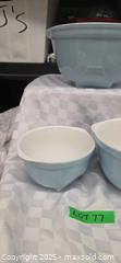 MaxSold Auction: 3 Ceramic Mixing Bowls - Kawartha Lakes (Ontario, Canada) SELLER MANAGED Reseller Online Auction - Lindsay Street South