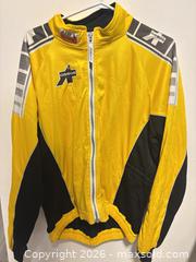 MaxSold Auction: Assos Yellow Windbreaker Swiss Made Large Vintage  - Toronto (Ontario, Canada) SELLER MANAGED Downsizing Online Auction - Carscadden Drive (CONDO)