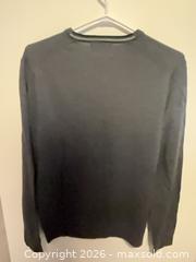 MaxSold Auction: Fred Perry Merino Wool V Neck Sweater Medium - Toronto (Ontario, Canada) SELLER MANAGED Downsizing Online Auction - Carscadden Drive (CONDO)