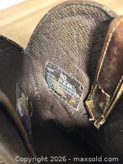 MaxSold Auction: Leather Waterproof Boots Size 9D - Toronto (Ontario, Canada) SELLER MANAGED Downsizing Online Auction - Carscadden Drive (CONDO)