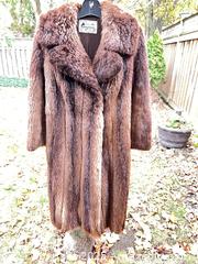 MaxSold Auction: Longhaired Beaver Fur Coat  - London (Ontario, Canada) SELLER MANAGED Downsizing Online Auction - Doon Drive