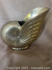 MaxSold Auction: Solid Brass Vase - London (Ontario, Canada) SELLER MANAGED Downsizing Online Auction - Doon Drive