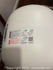 MaxSold Auction: Zoobers Automatic Cat Litter Box - London (Ontario, Canada) SELLER MANAGED Downsizing Online Auction - Doon Drive