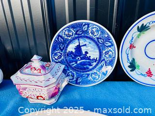 MaxSold Auction: Antique and Vintage Porcelain and More - Hamilton (Ontario, Canada) SELLER MANAGED Estate Sale Online Auction - Gertrude Street