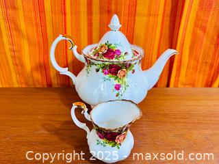 MaxSold Auction: Royal Albert Old Country Roses Teapot As is - Hamilton (Ontario, Canada) SELLER MANAGED Estate Sale Online Auction - Gertrude Street