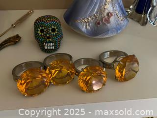MaxSold Auction: Art Glass, Vases, Porcelain Figures, Vintage Desk & Decorative Collectibles, Noveties B - Brampton (Ontario, Canada) Estate Sale Online Auction - Upper Highlands Drive