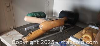 MaxSold Auction: Assorted Hardware & Workshop Supplies — Work Light, Fasteners, Bits, Extension Cords and More B - Brampton (Ontario, Canada) Estate Sale Online Auction - Upper Highlands Drive