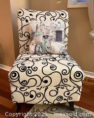 MaxSold Auction: Chair C - Brampton (Ontario, Canada) Estate Sale Online Auction - Upper Highlands Drive