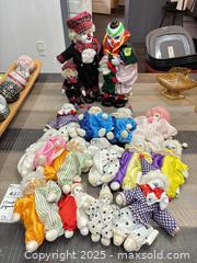 MaxSold Auction: Clown Dolls B - Brampton (Ontario, Canada) Estate Sale Online Auction - Upper Highlands Drive