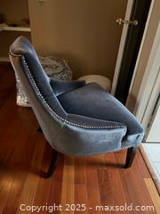 MaxSold Auction: Dark Charcoal Tufted Velvet Accent Chair C - Brampton (Ontario, Canada) Estate Sale Online Auction - Upper Highlands Drive