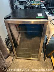 MaxSold Auction: Insignia NS-BC115SS9-C Beverage Cooler Compact Refrigerator C - Brampton (Ontario, Canada) Estate Sale Online Auction - Upper Highlands Drive