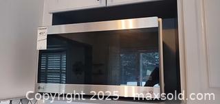 MaxSold Auction: LG Stainless Steel Countertop Microwave B - Brampton (Ontario, Canada) Estate Sale Online Auction - Upper Highlands Drive