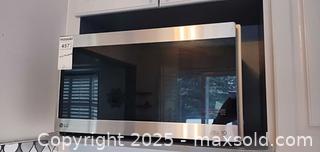 MaxSold Auction: LG Stainless Steel Countertop Microwave B - Brampton (Ontario, Canada) Estate Sale Online Auction - Upper Highlands Drive