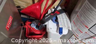MaxSold Auction: Lot: Mops, Mop Bucket with Wringer, Brooms & Dustpan B - Brampton (Ontario, Canada) Estate Sale Online Auction - Upper Highlands Drive