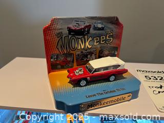 MaxSold Auction: Lot of 1:64 Die?Cast Collectible Cars — Johnny Lightning, Hot Wheels, Matchbox B - Brampton (Ontario, Canada) Estate Sale Online Auction - Upper Highlands Drive