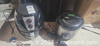 MaxSold Auction: Lot of 2 Small Kitchen Appliances: Air Fryer & Rice Cooker, Carver B - Brampton (Ontario, Canada) Estate Sale Online Auction - Upper Highlands Drive