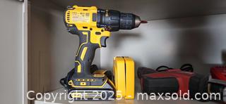 MaxSold Auction: Lot of Cordless Power Tools — DeWALT & Milwaukee and more B - Brampton (Ontario, Canada) Estate Sale Online Auction - Upper Highlands Drive