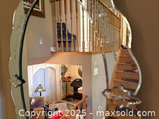 MaxSold Auction: Mirror and Wall Decor B - Brampton (Ontario, Canada) Estate Sale Online Auction - Upper Highlands Drive