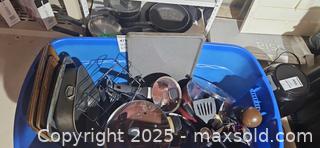 MaxSold Auction: Mixed Cookware & Bakeware Lot with Lids and Utensils B - Brampton (Ontario, Canada) Estate Sale Online Auction - Upper Highlands Drive